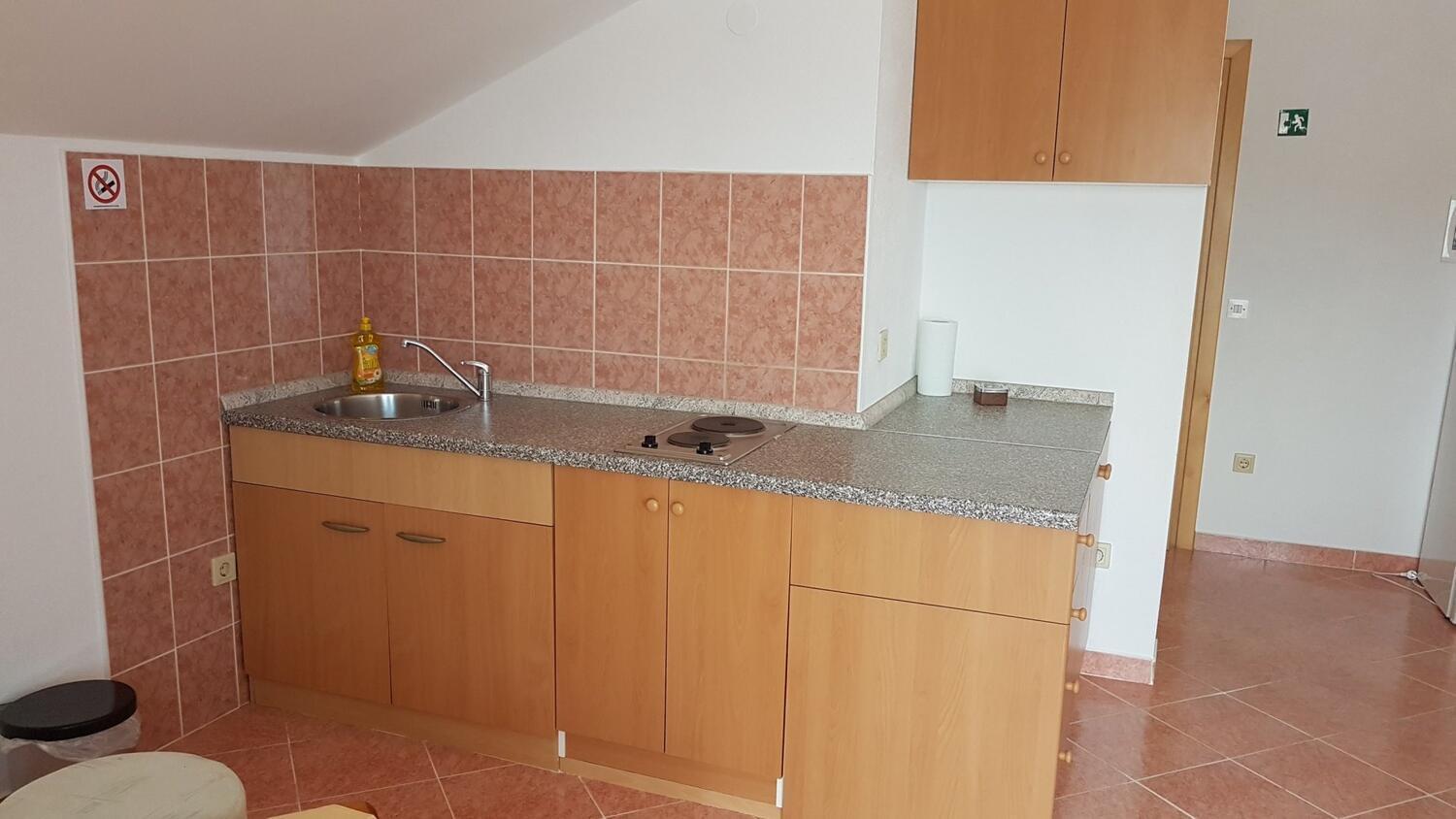 Danijel 4 Apartment *